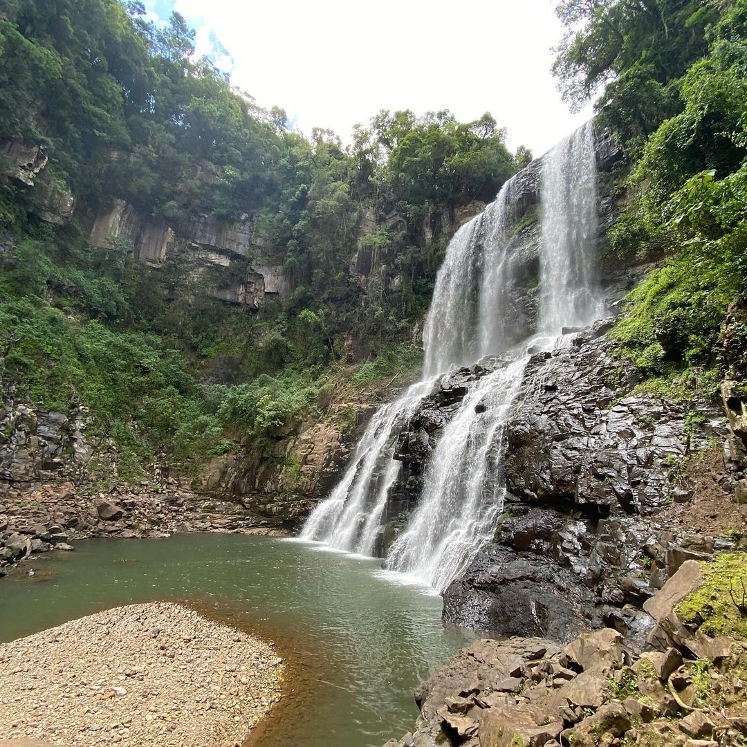 Bamniya Kund Waterfall || picnic spot Near Indore || Madhya Pradesh -  YouTube