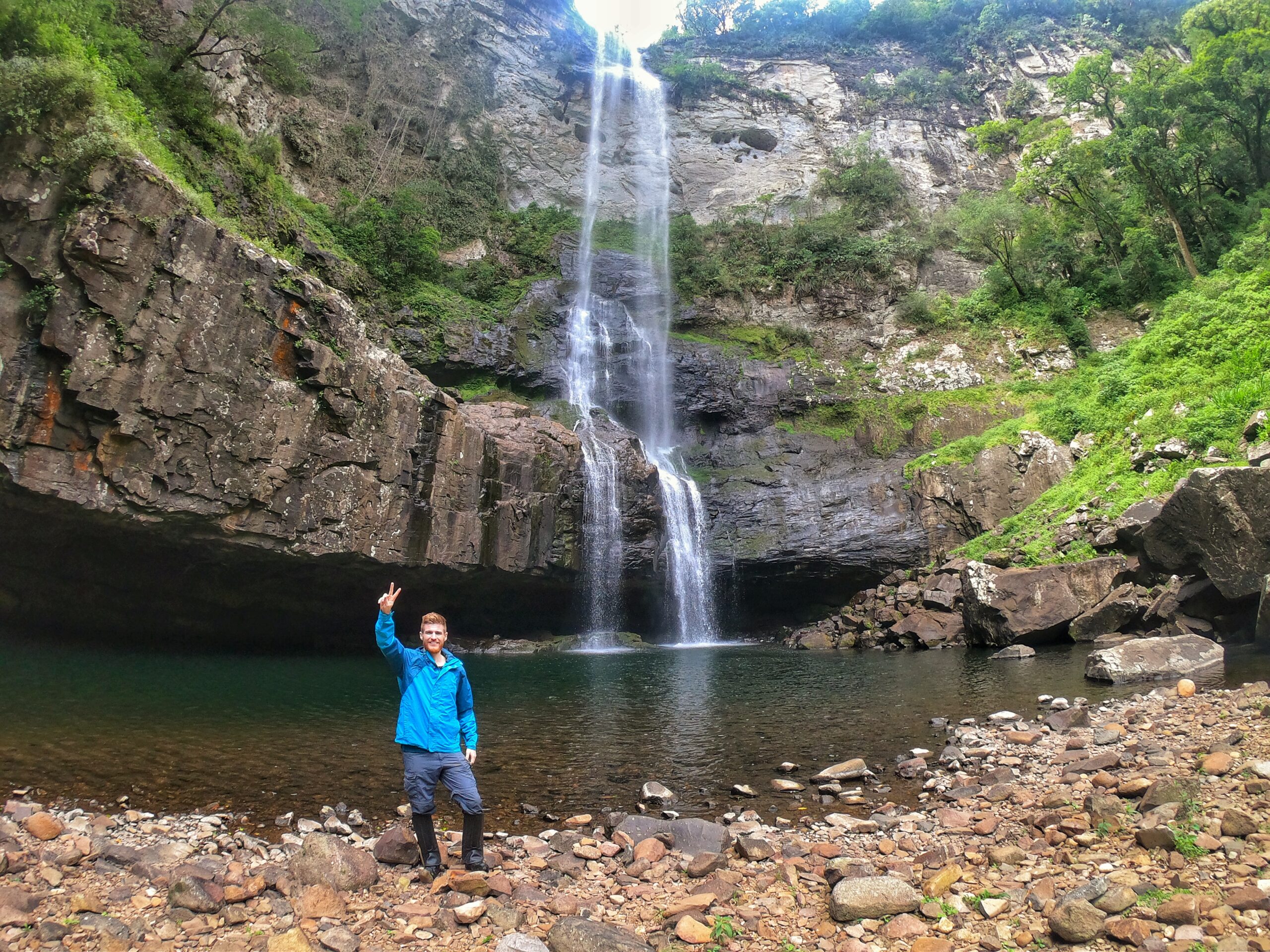 8 VAGAS – Cascata Quebra Cabo – Riozinho/RS